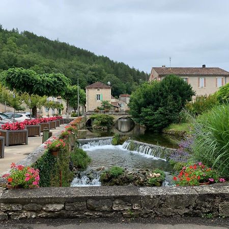 Stylish One Bedroom Apartment In A Lovely Village Saint-Vincent-Rive-dʼOlt Eksteriør bilde