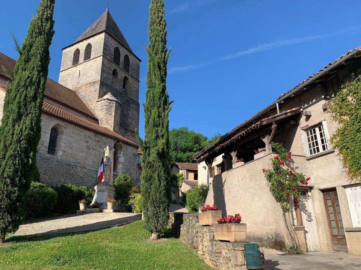 Stylish One Bedroom Apartment In A Lovely Village Saint-Vincent-Rive-dʼOlt Eksteriør bilde